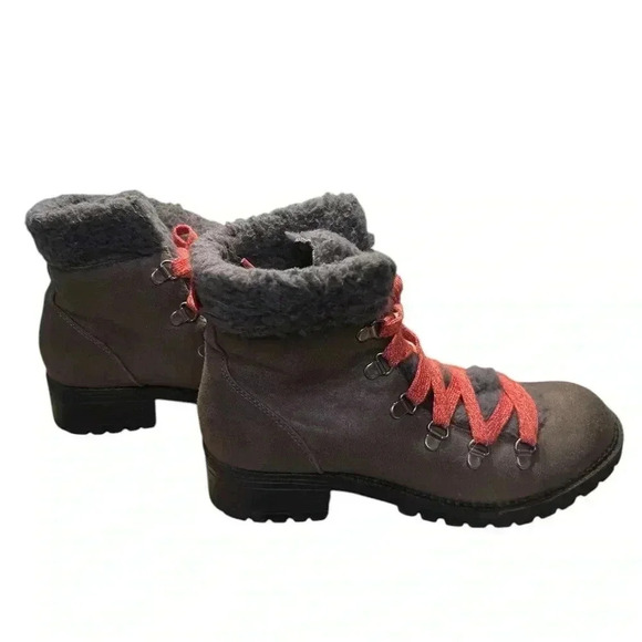 MADDEN GIRL rugged winter boots, size 9 - Picture 3 of 6